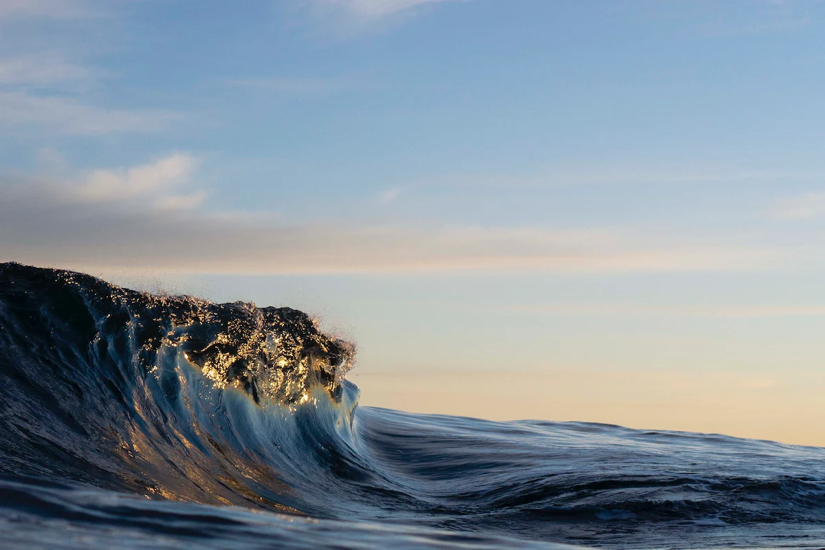 Ocean wave